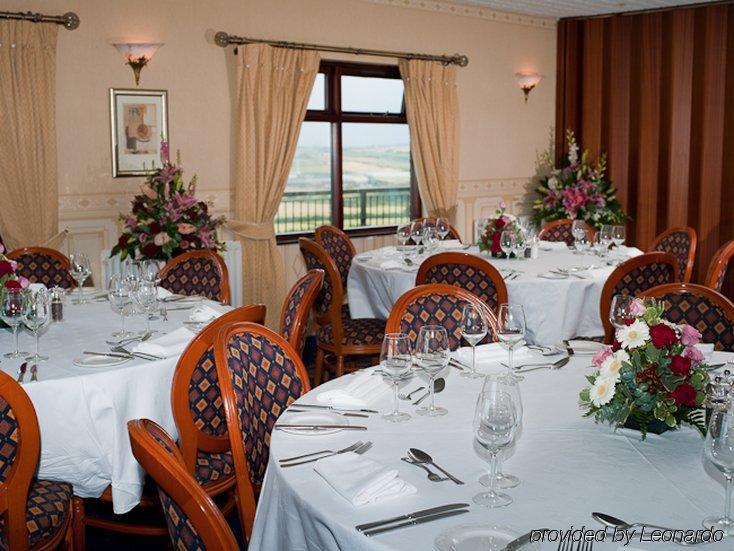 Hunley Golf Club 호텔 솔트번바이더씨 레스토랑 사진